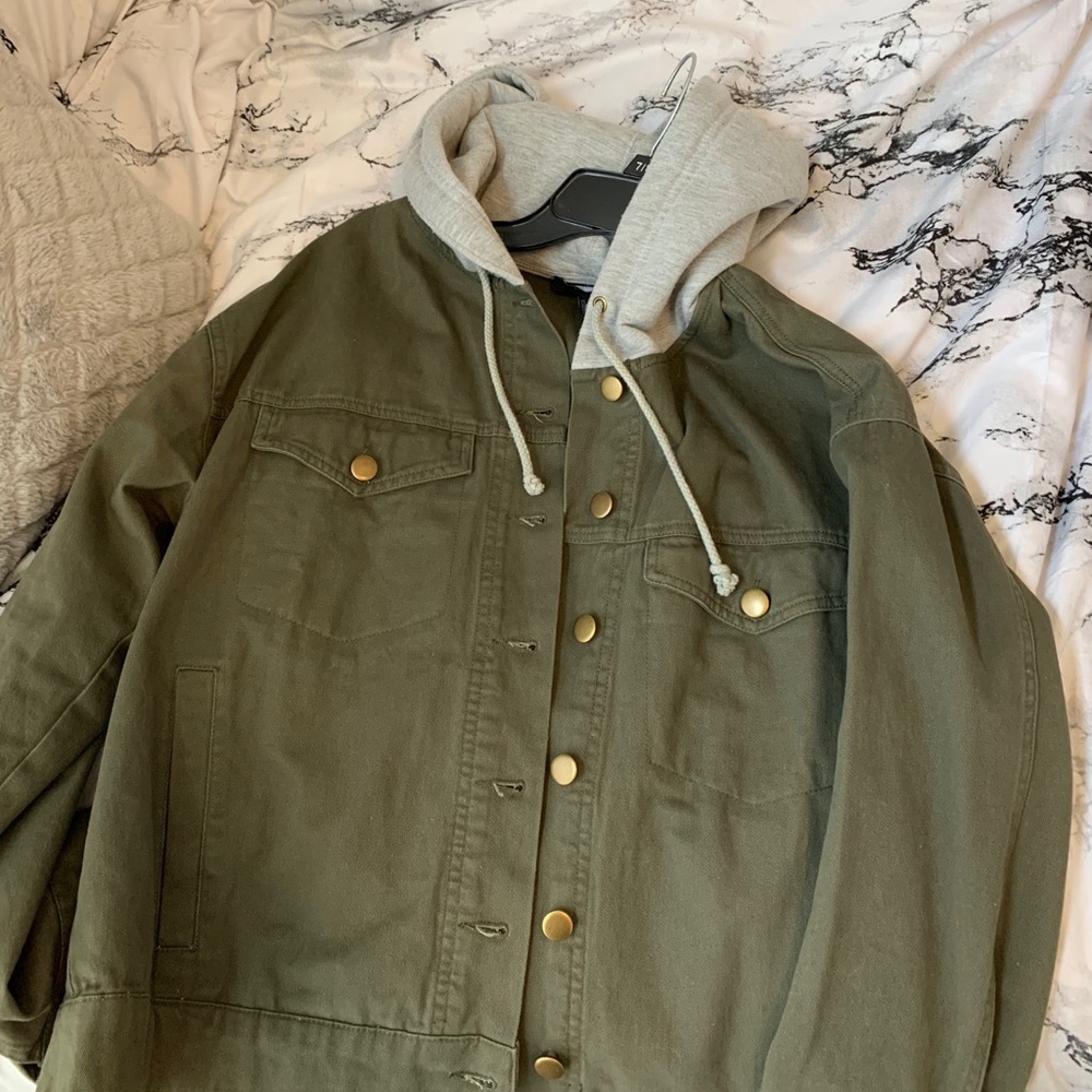 Forever 21 jacket with hood